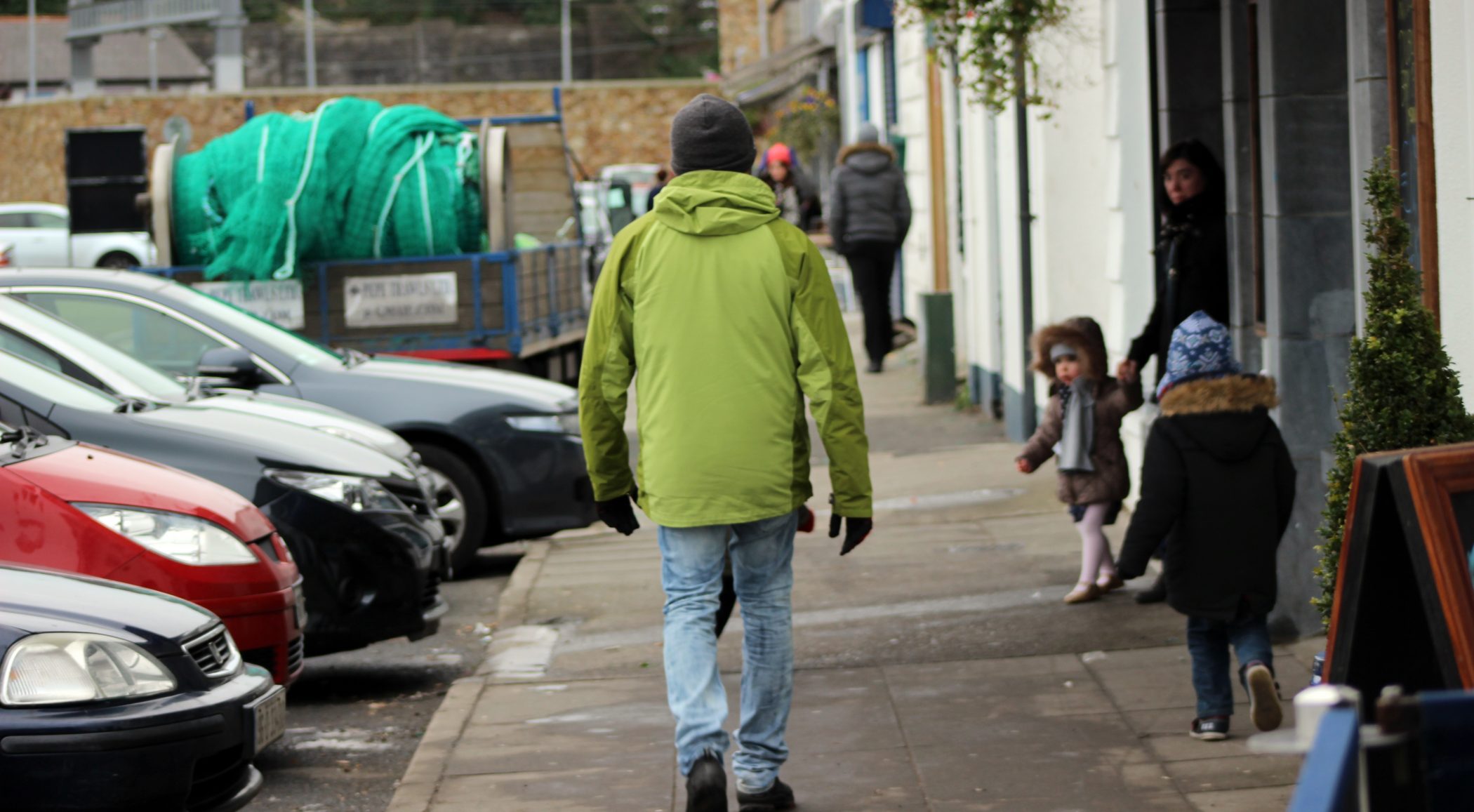 man-pedestrian-person-people-road-street-902243-pxhere.com